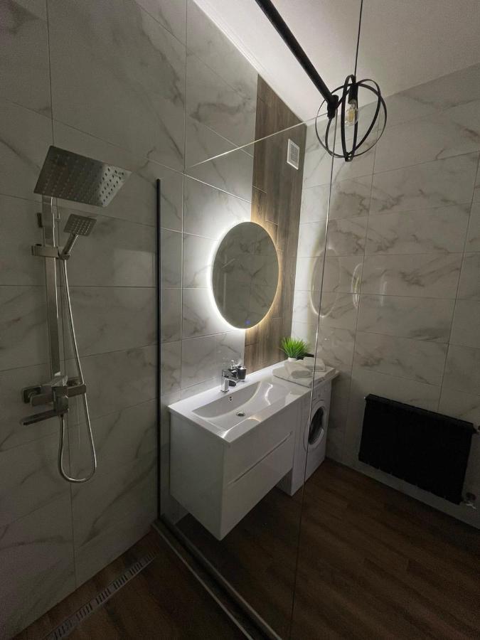 Vel люкс Apartment Chernivtsi